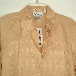 NAJI Ahdoot NY Embroidered  long sleeve blouse